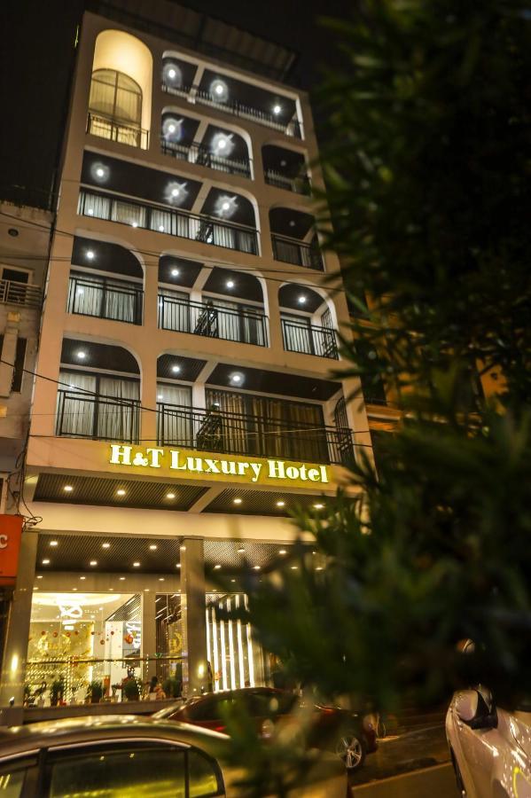 H&T Luxury Hotel Шапа Екстер'єр фото
